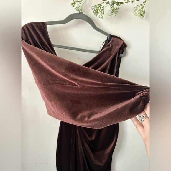 NWOT ASOS | Chocolate Velvet Dress - Picture 8 of 13